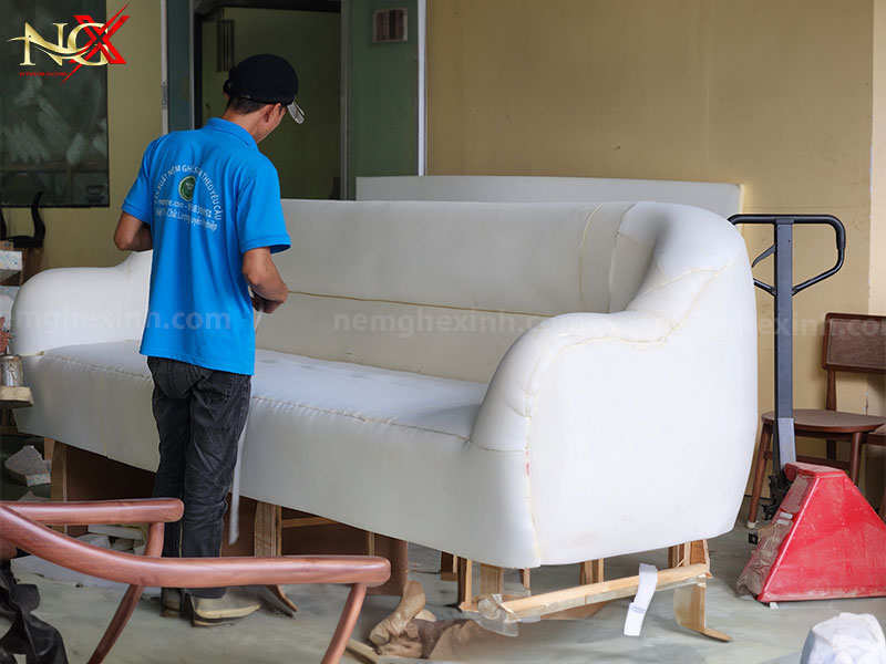 Đơn vị gia công sofa uy tín tại Bình Dương 1