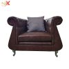 Mẫu sofa đơn cổ điển SFS06 do Nệm Ghế Xinh sản xuất